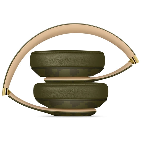 Beats Studio3 Wireless Headphones - Beats Camo Collection - Forest Green