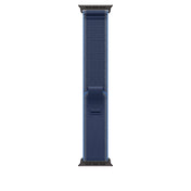 49mm-blue-bright-blue-trail-loop-m-l-black-titanium-finish_MG9Q4ref